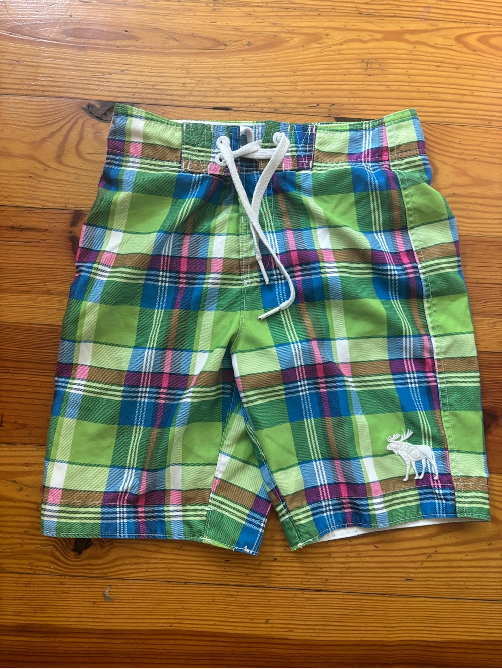 Abercrombie & Fitch Green Plaid Kids Shorts with White Drawstring